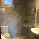 Maryelen Marathias Villa *