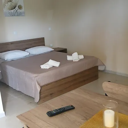 Maryelen Marathias * Периволион